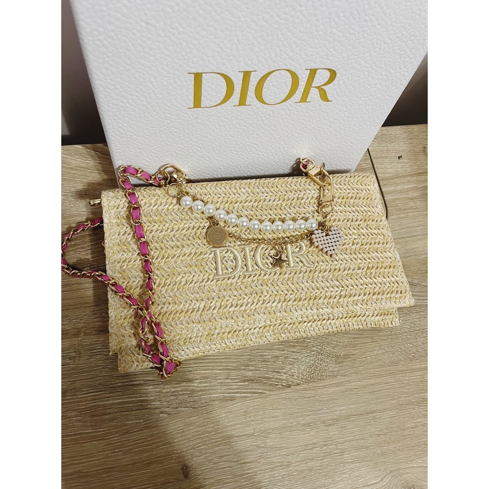 COPY - Dior cosmetic bag/pouch to crossbody bag - Picture 3 of 7
